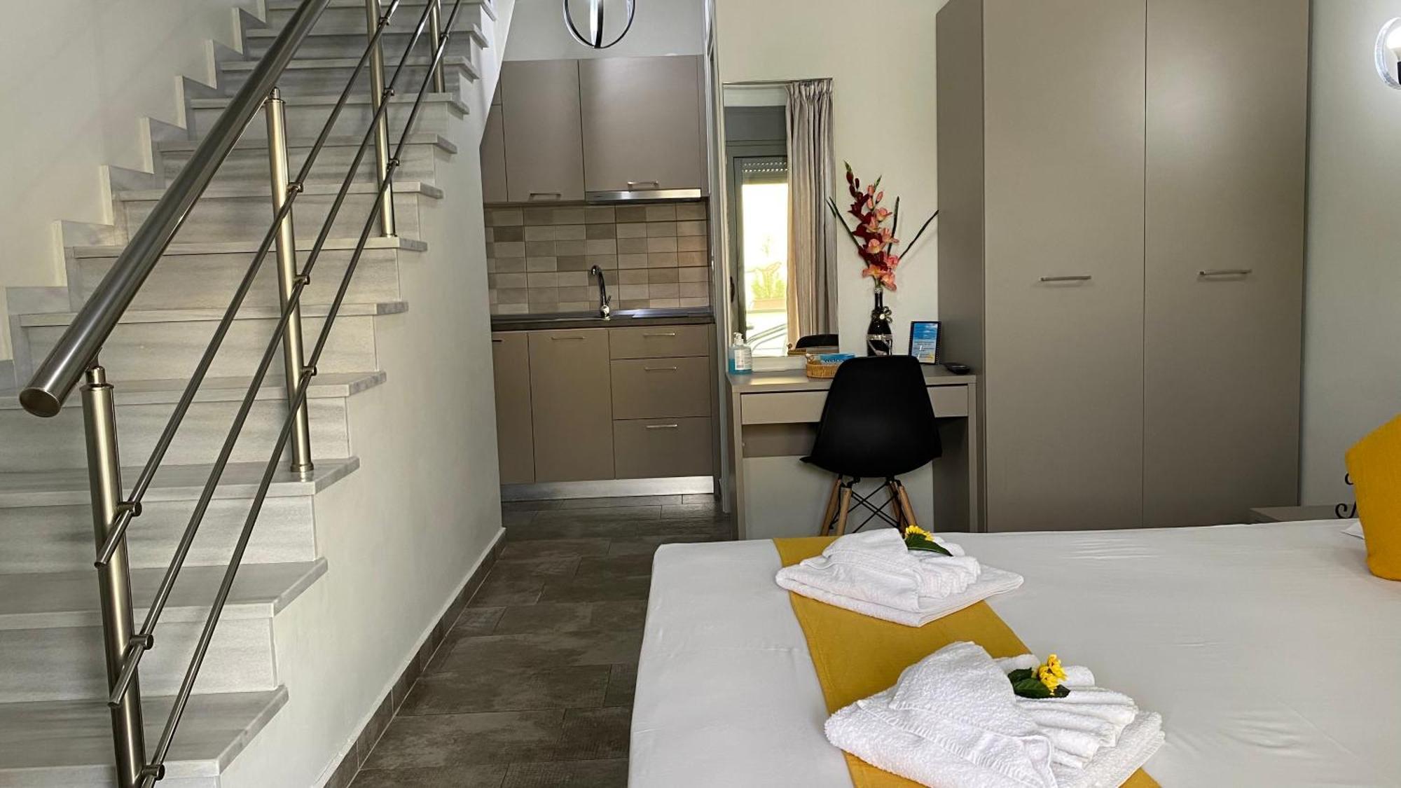 Harmony Studios & Apartments 斯卡拉伯塔麦斯 外观 照片